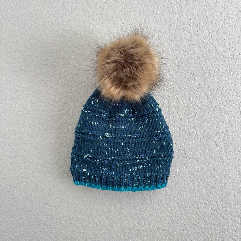 Sequin Knit Beanie with Faux Fur Pom